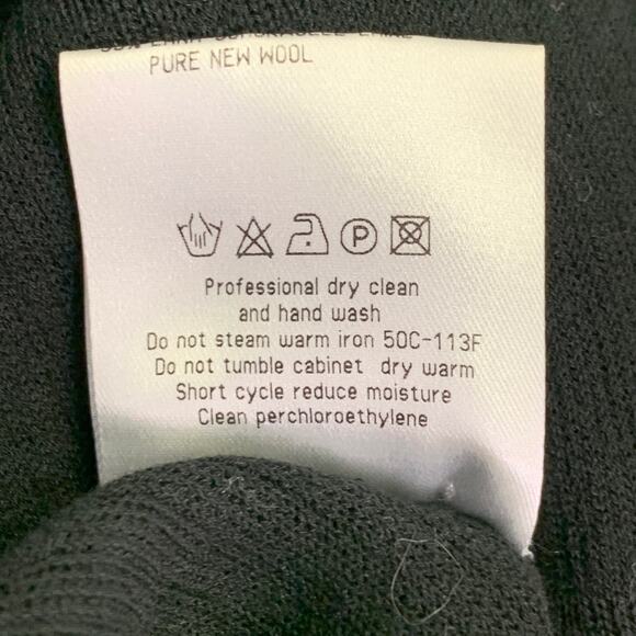 CALVIN KLEIN COLLECTION Size S Black Knit Viscose Virgin Wool T-shirt - Picture 7 of 7